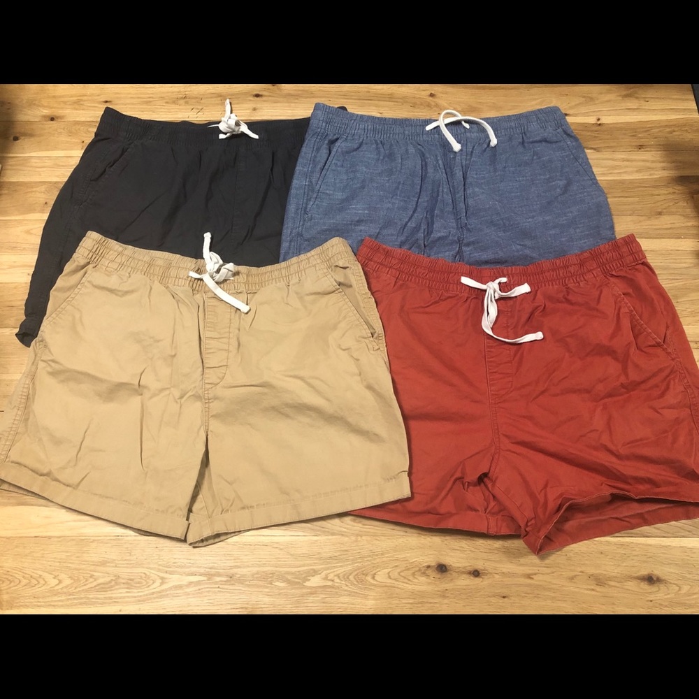 Old Navy men’s shorts size L